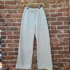 NWOT Abercrombie & Fitch High Rise Wide Leg Sunday Sweatpants